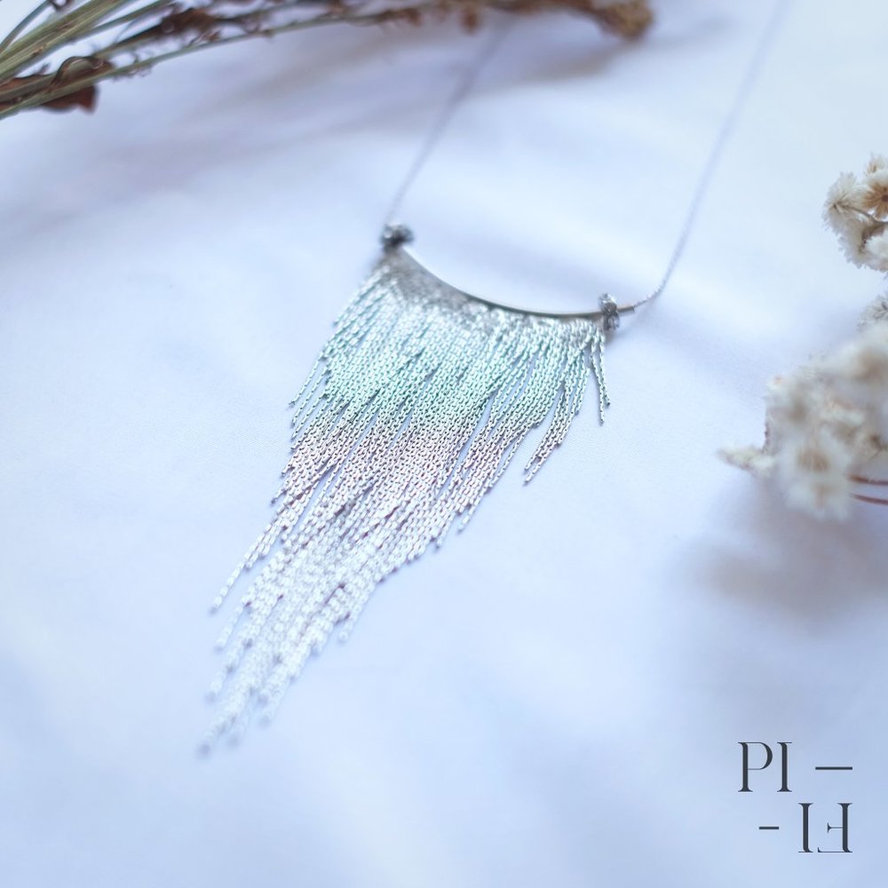 Beautiful adjustable necklace from Mexx